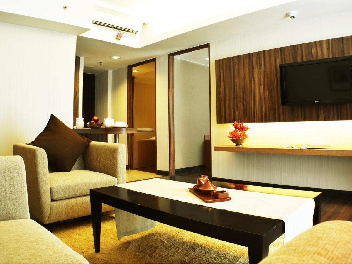 Hotel Ramada By Wyndham Bali Sunset Road Kuta Seminyak Zewnętrze zdjęcie